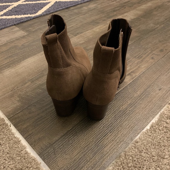 Crown Vintage Womens Booties - Picture 5 of 5